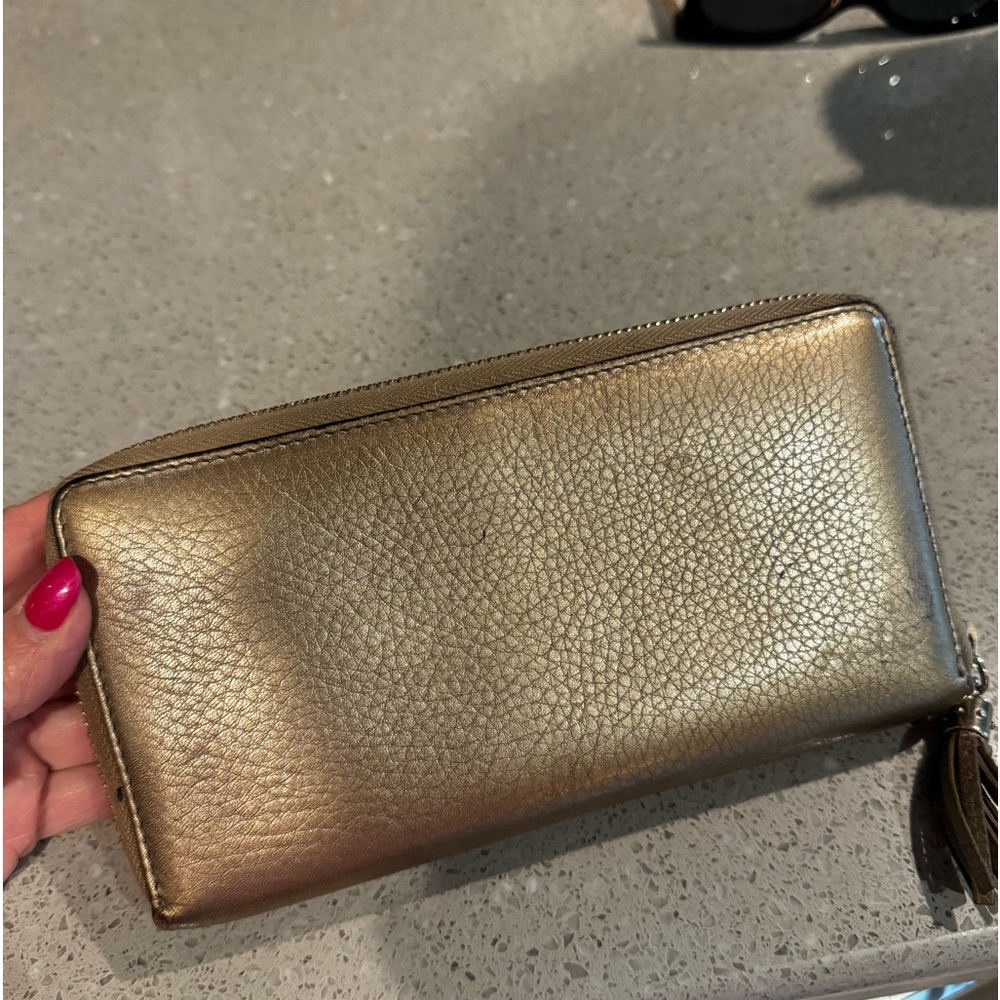 🏆HOST PICK - Gucci - SoHo Vintage gold Zippy wallet - GUC - Picture 14 of 16